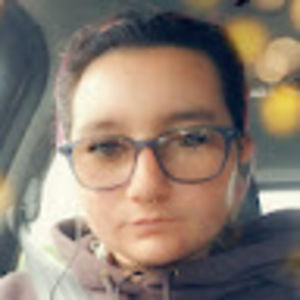 Meet your Posher, Becky